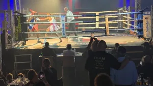 Sarah "The Princess" Liegmann beim Kampf um den Weltmeistertitel