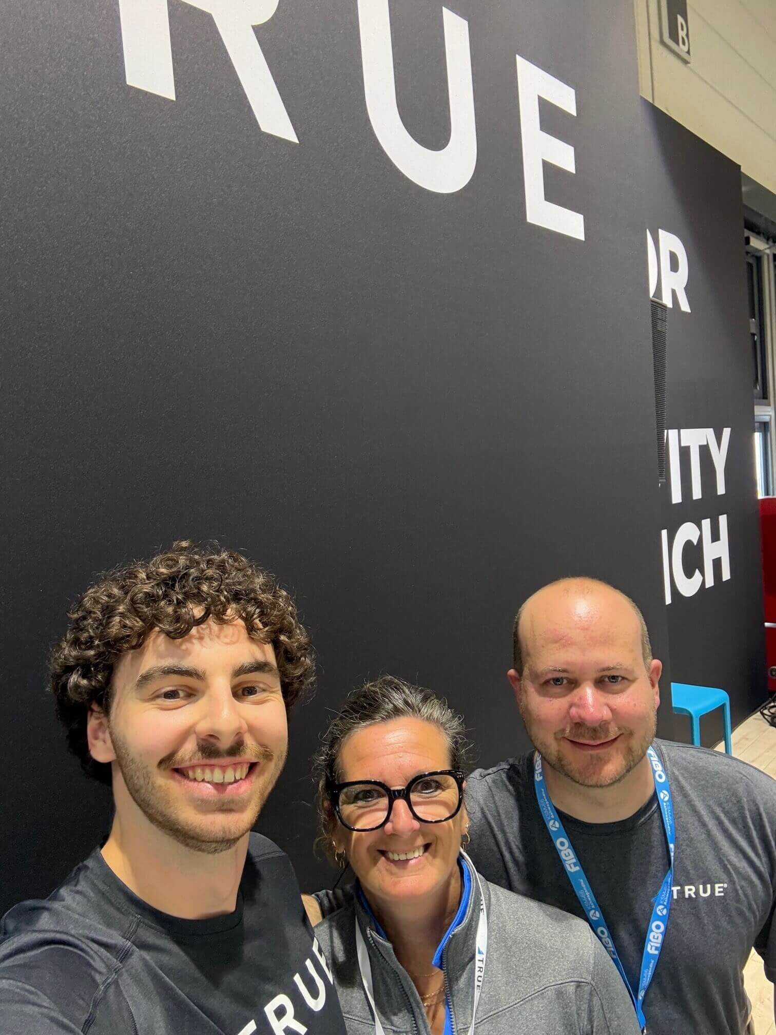 Team TRUE Fitness und DJ Chris FIBO