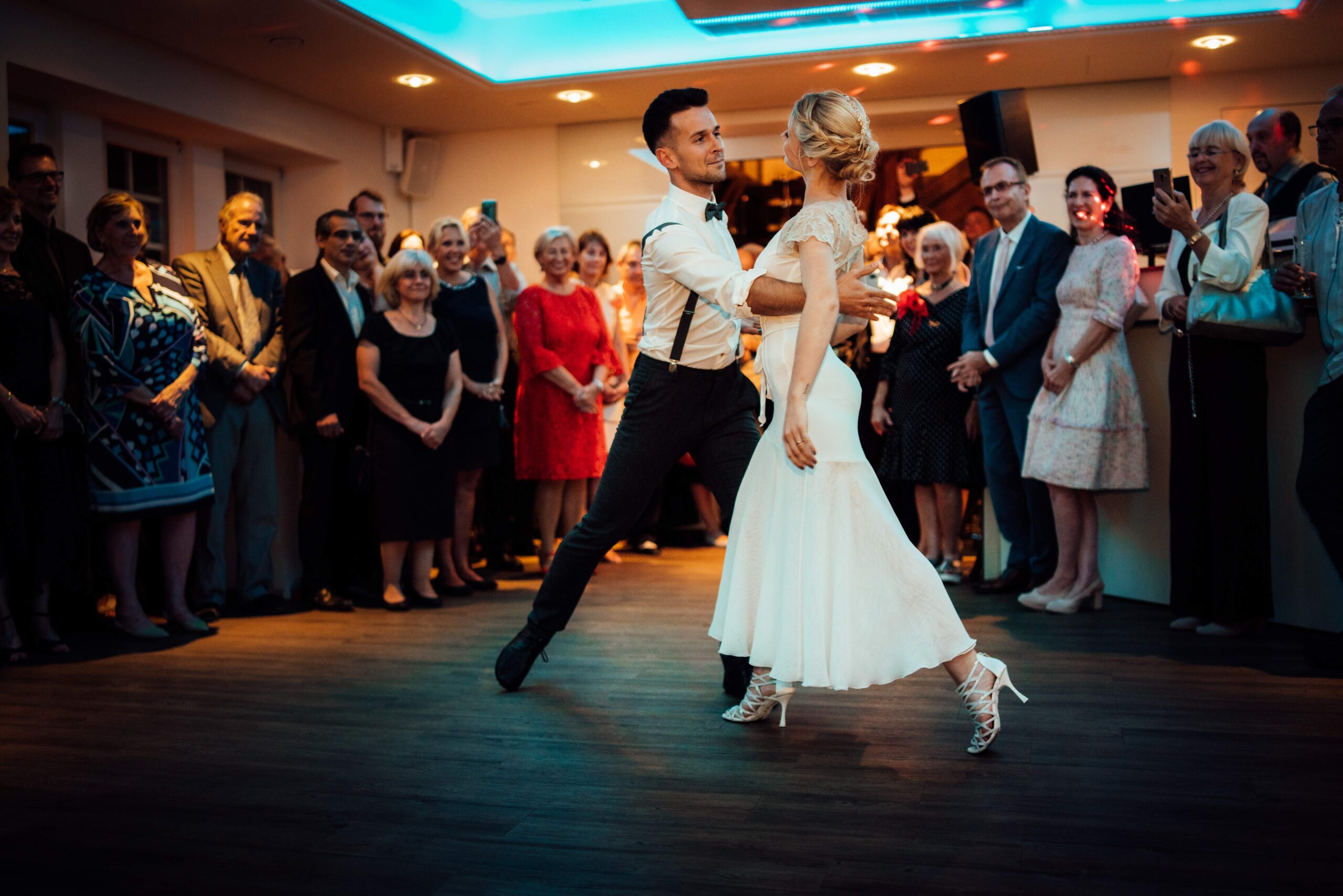 Hochzeit im Herrenhaus Buchholz Brautpaar beim Hochzeitstanz im Herrenhaus Buchholz